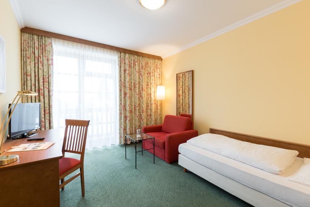 Kurhotel St. Josef Durrnberg Esterno foto